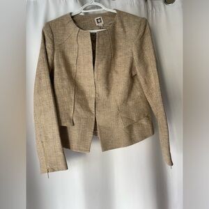 Anne Klein Tweed light Tan Blazer size10 gold zippers, front clasps NWOT